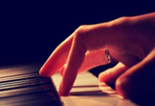 星空体育:杜锋:球队在防守端表现不错,将全力以赴迎接季后赛.